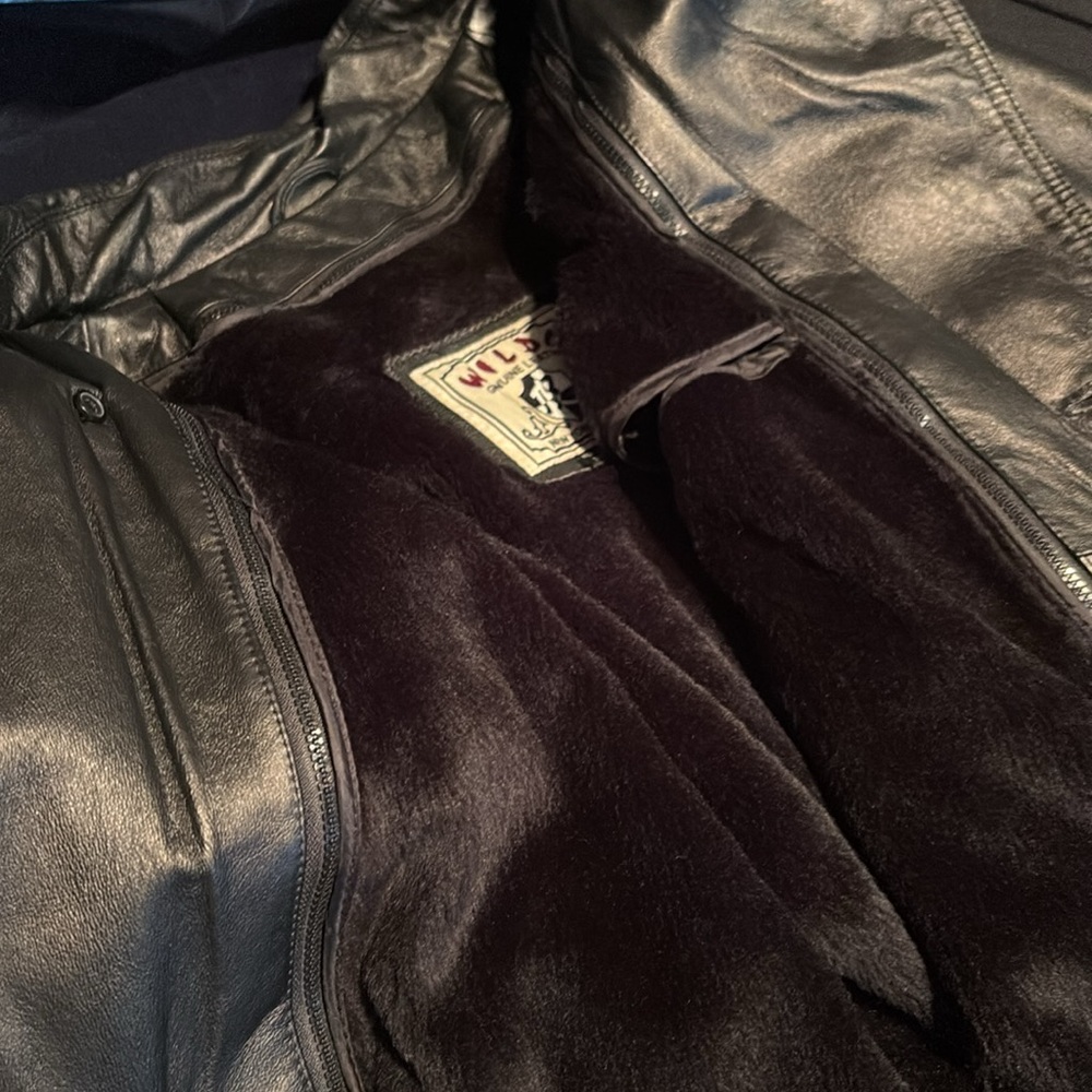 Designer Wilda Black Leather  Double Breasted Belted Trench Coat  Mens Size XL - Picture 4 of 6